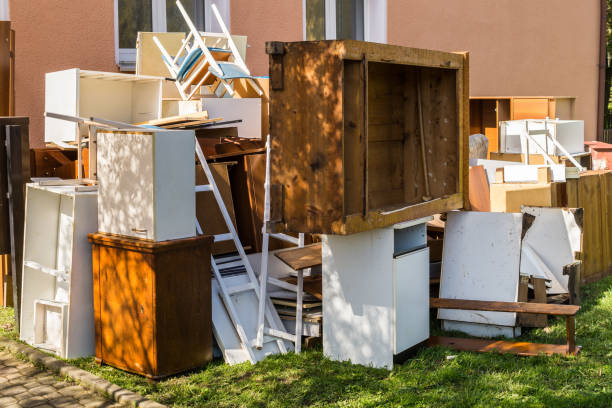 Best Demolition Debris Removal  in Avenel, NJ
